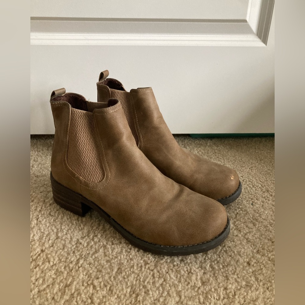 Eastland Jasmine Boots